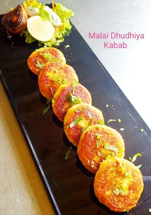A picture of Smoked Malai Dhudhiya Kababs.