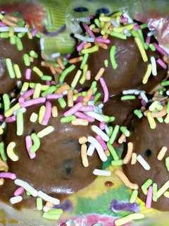A picture of Chocolate Oreo Balls.