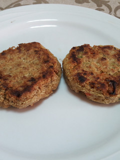 Una foto de Hamburguesas de soja sin gluten y veganas 🍔