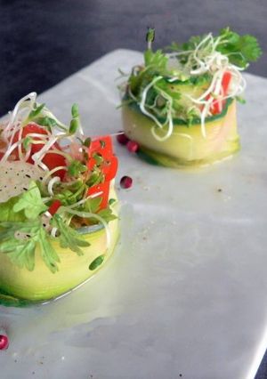 Une photo de Makis aux œufs de cailles et graines germées