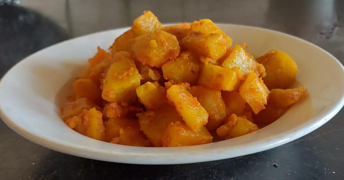 Simi Aloo Sindhi Aloo Recipe by Monika Udhani - Cookpad