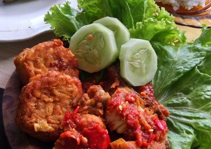 Resep Ayam Penyet Oleh Ica Psaj Cookpad