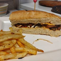 A picture of Lazy chicken steak sandwich.