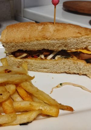 A picture of Lazy chicken steak sandwich.