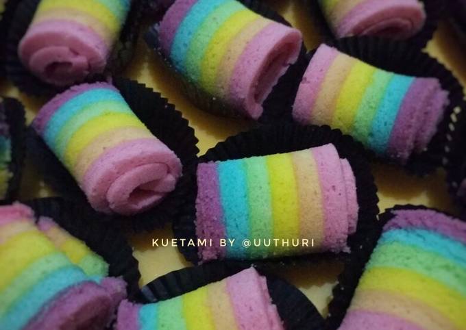 Bolu gulung kukus rainbow mini