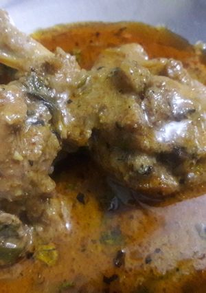 A picture of Handi chicken curry.