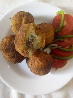 A picture of Katlesi.