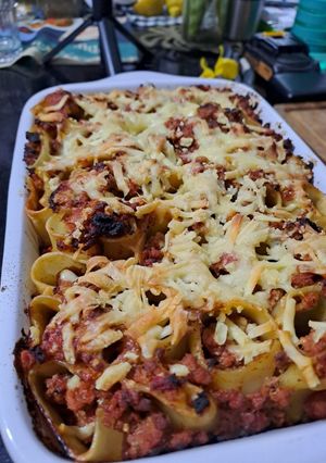 Una foto de Paccheri rellenos de boloñesa como en TikTok