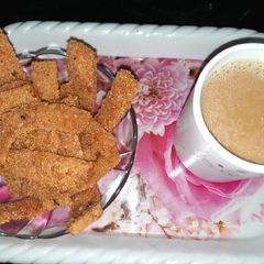 A picture of Tomato semolina fingers.
