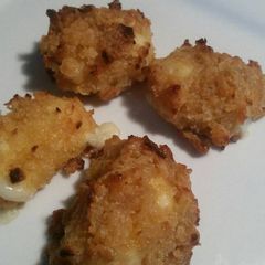 A picture of Fried Onion Cheese Curds.