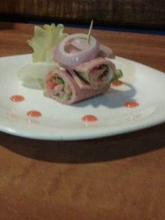 A picture of Stuffed Beef Bacon Salad.