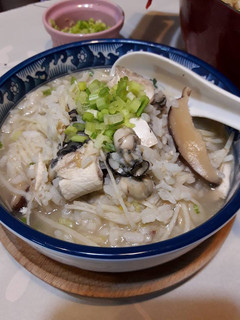 無刺虱目魚粥 的食譜成品照片