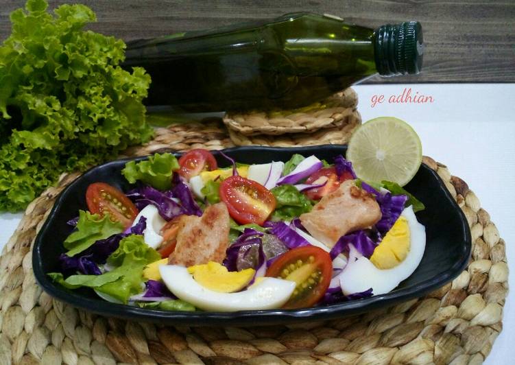 Langkah Mudah untuk Menyiapkan Caesar Salad Anti Gagal