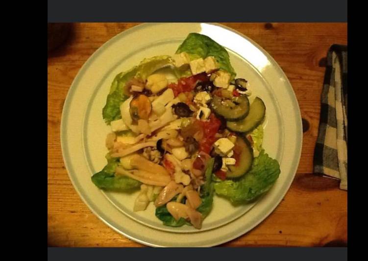 Recette Délicieux Salade de légumes marinés anchois et feta