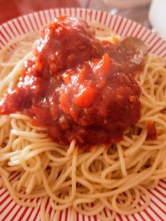 Una foto de Albóndigas con spaghetti