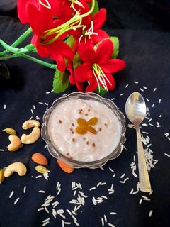 चावल की खीर (chawal ki kheer recipe in hindi) रेसिपी मुख्य फोटो