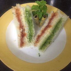 A picture of Tiranga sandwich.