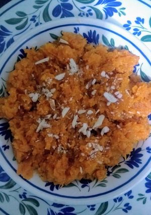A picture of Gajar Ka halwa.