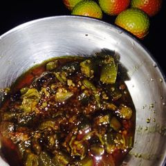 A picture of Bhindi yoghurt masala.