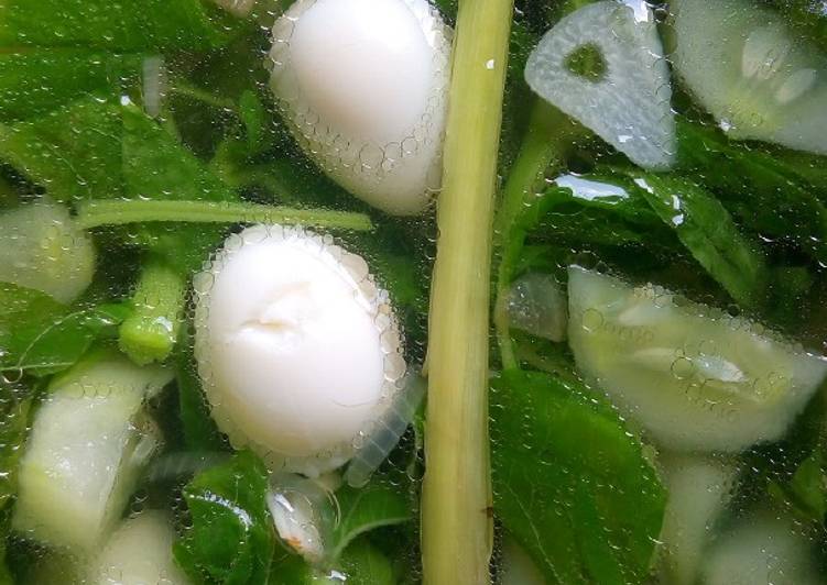 Bagaimana Menyiapkan Sayur Bening Telur Puyuh, Bisa Manjain Lidah