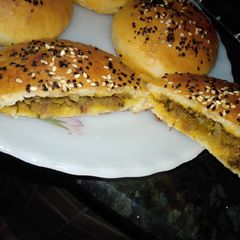 A picture of Qema buns.
