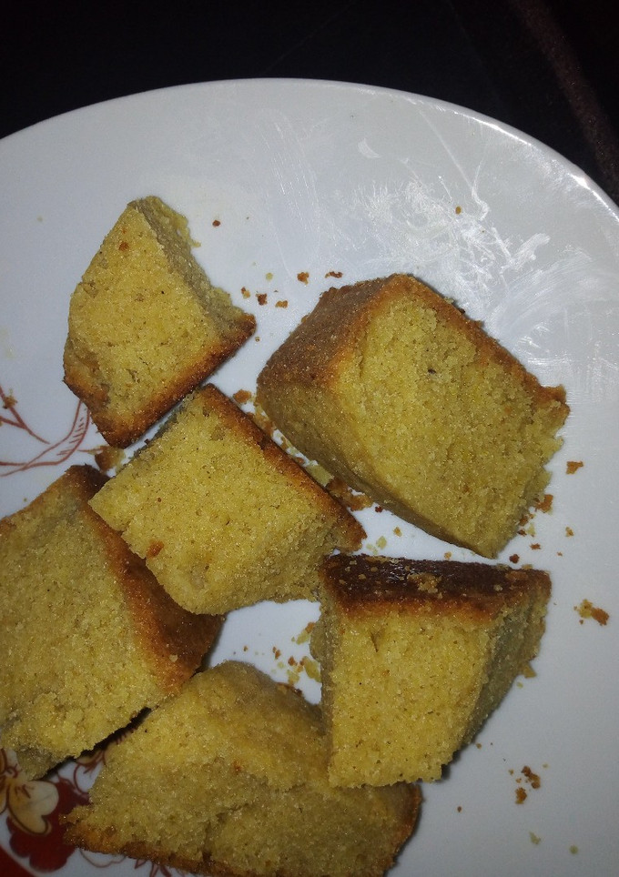 A picture of Basbousa.
