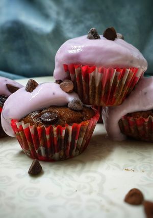A picture of Super soft chocolate cupcakes.
