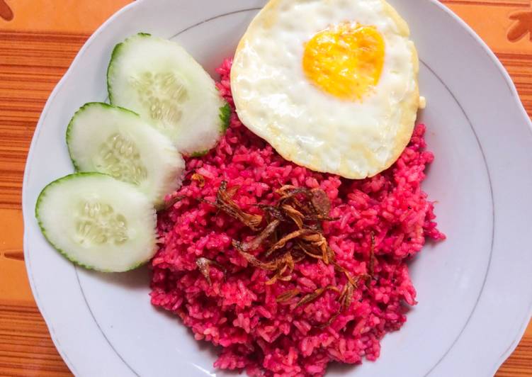 Bagaimana Menyiapkan Nasi goreng naga yang Bisa Manjain Lidah