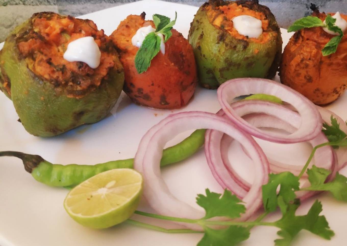 Tandoori stuffed capsicum & Tomato