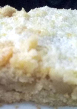 Una foto de Crumble de manzana y pera🍐🍎