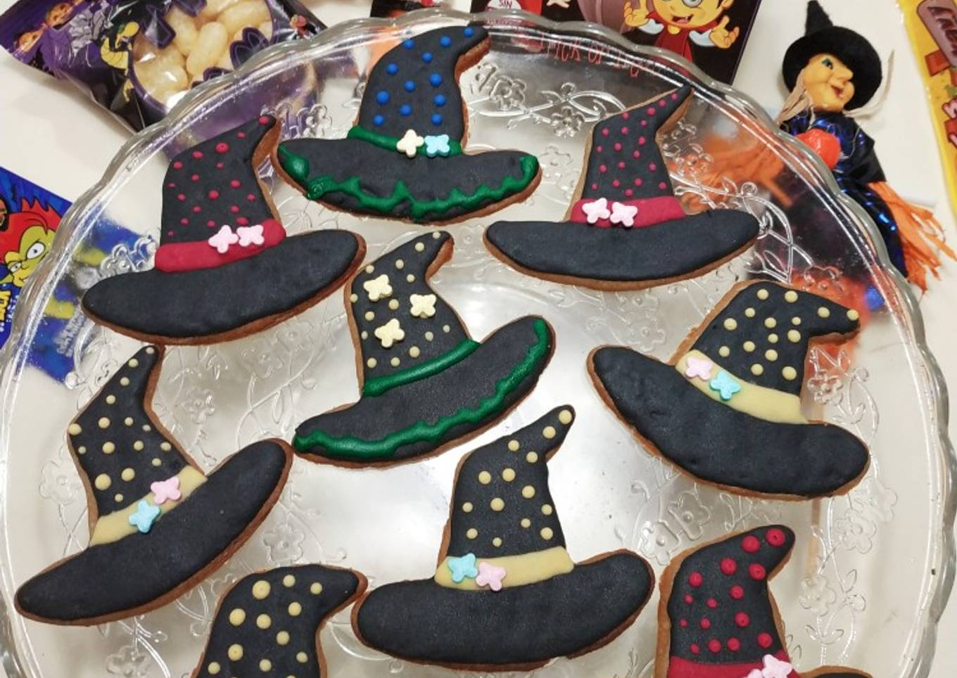 Galletitas Halloween: sombreros de brujas sabor a café
