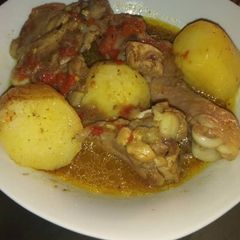 A picture of Pape chicken with aresh.