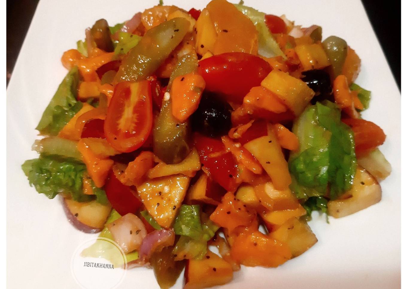 Fruits and Lettuce Kuchumber Salad