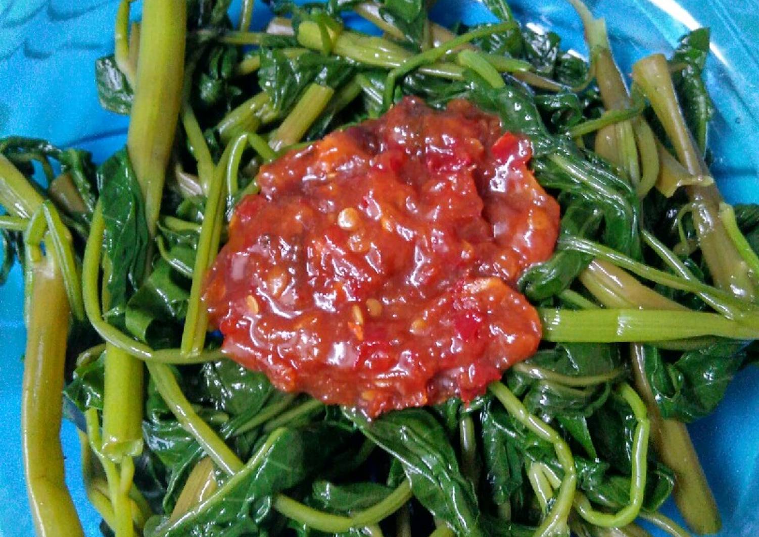 Resep Plecing kangkung jawa oleh Qurrota Aini Cookpad