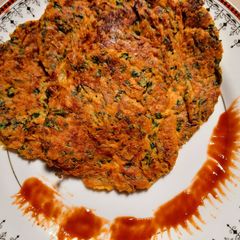 A picture of Bathua Oats chilla.