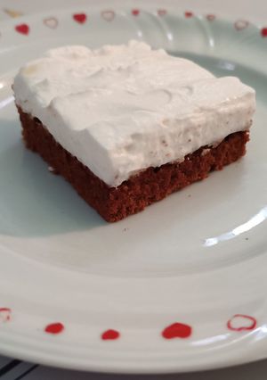 Brownie tejföltorta krémmel recept fotója