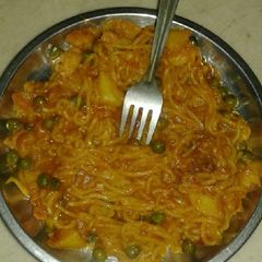 A picture of Veg maggi.