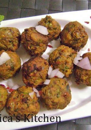 A picture of Ramadan Special - Vegetable Peel Pakora / Fried Fritters.