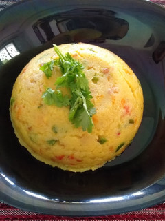 વેજીટેબલ ઉપમા (Vegetable Upma Recipe In Gujarati) રેસીપી મુખ્ય ફોટો