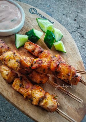 Gambar Garlic Chicken Skewer