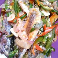 A picture of Pindang tongkol cabe ijo.