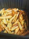 Patatas fritas en freidora de aire Cosori