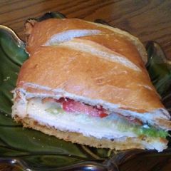A picture of Garlic Turkey Club.