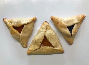 Una foto de Oznei Hamán u orejas de Hamán de Purim ® (Galletitas rellenas)