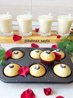 عکسی از دستور کاپ کیک نارگیلی با مغز شکلات🥥🍫