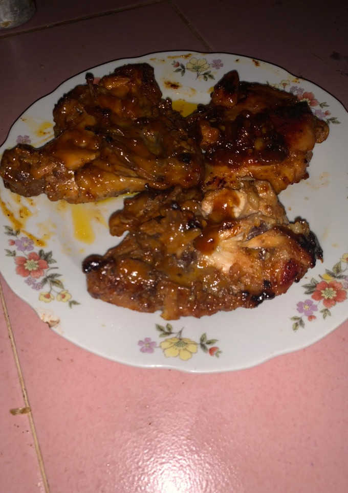 Una foto de Pollo al ajillo