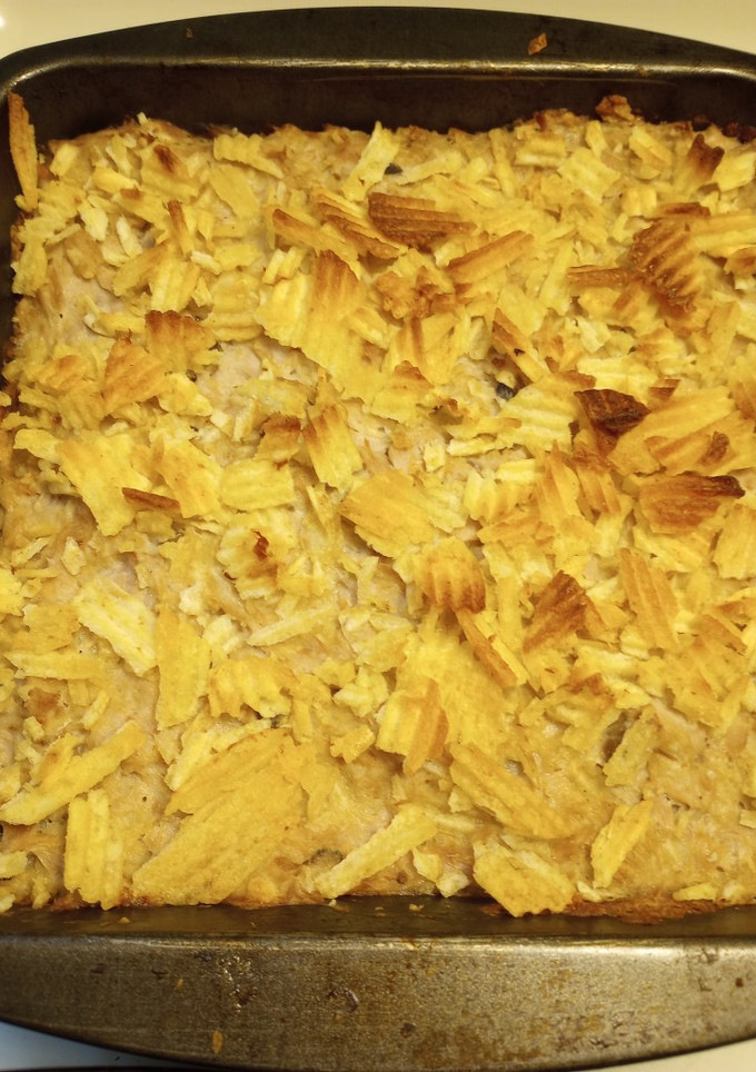 A picture of Tuna Casserole.