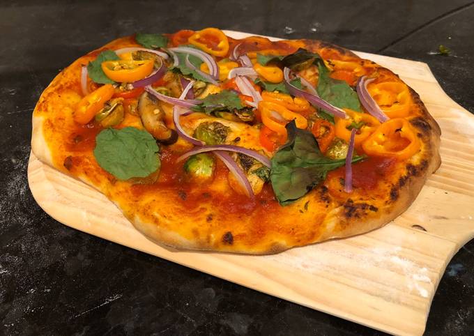 Step-by-Step Guide to Prepare Gordon Ramsay Homemade Veggies Pizza