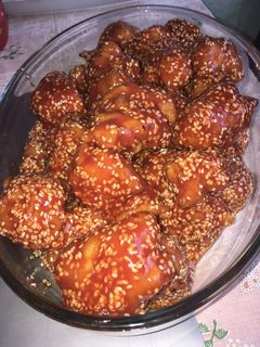 Mézes-szezámmagos csirke 🍯🍗 recept fotója