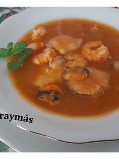 Una foto de Sopa de mariscos